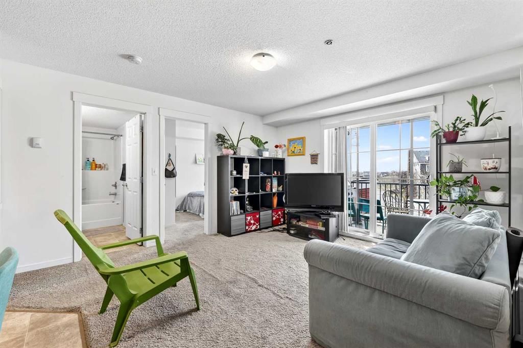 3311, 279 Copperpond Common SE, Calgary — photo 4 of 29