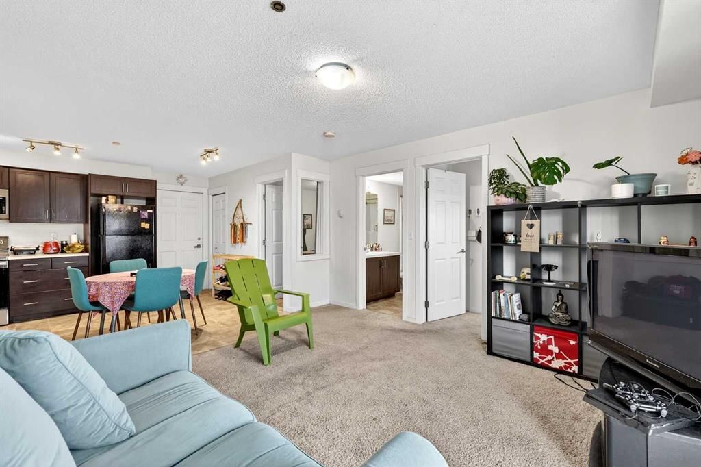3311, 279 Copperpond Common SE, Calgary — photo 5 of 29