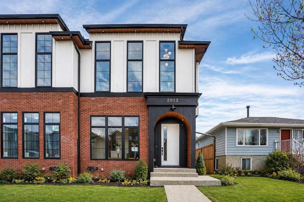 2012 35 Street SW, Calgary — main listing photo
