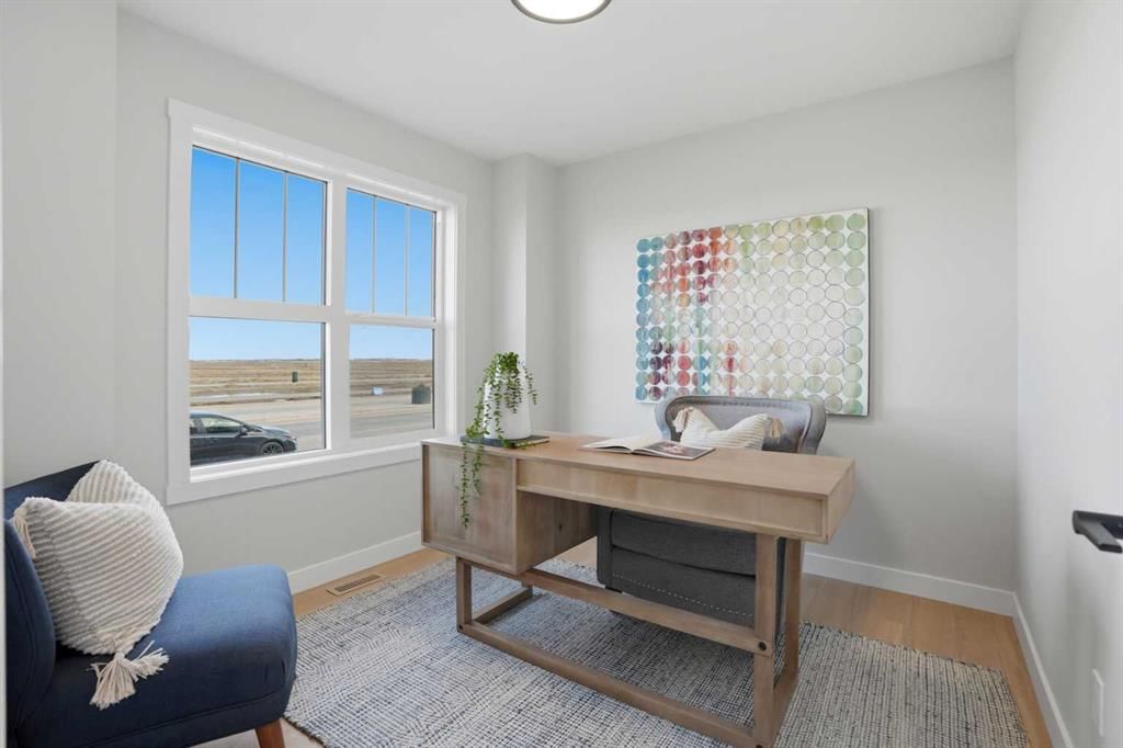 85 Wild Rose Way SE, Calgary — photo 4 of 35