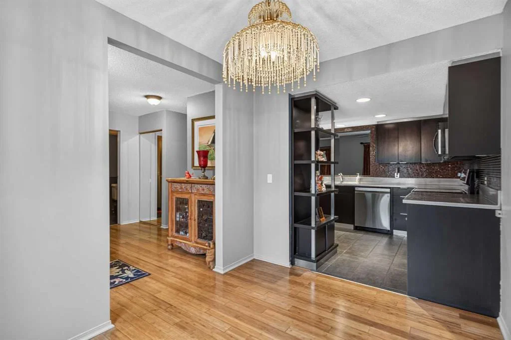 53, 5810 Patina Drive SW, Calgary — photo 5 of 48