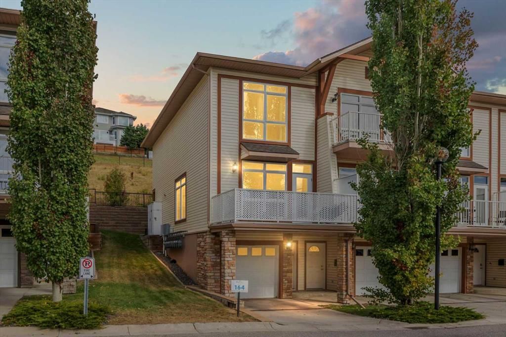 1, 164 Rockyledge View NW, Calgary — main listing photo