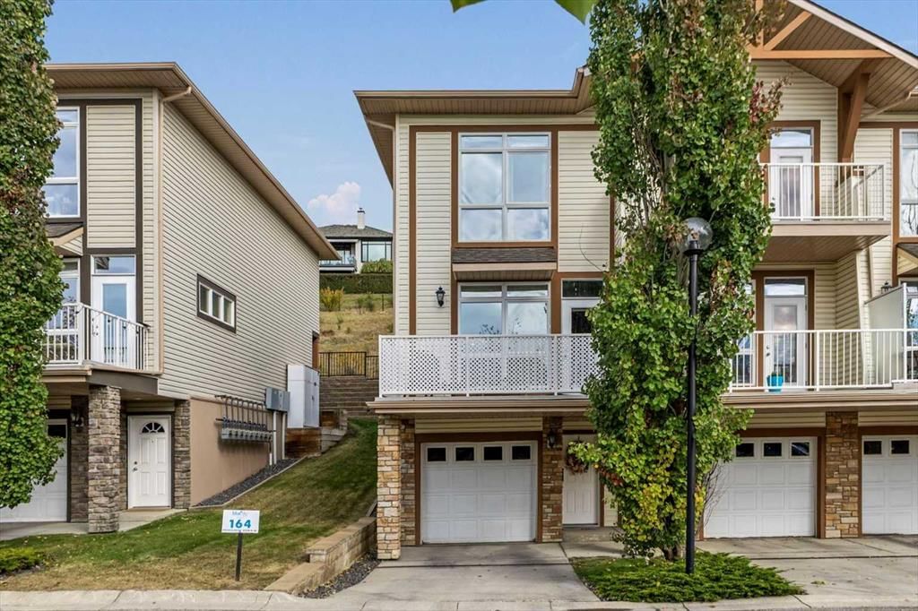 1, 164 Rockyledge View NW, Calgary — photo 3 of 30
