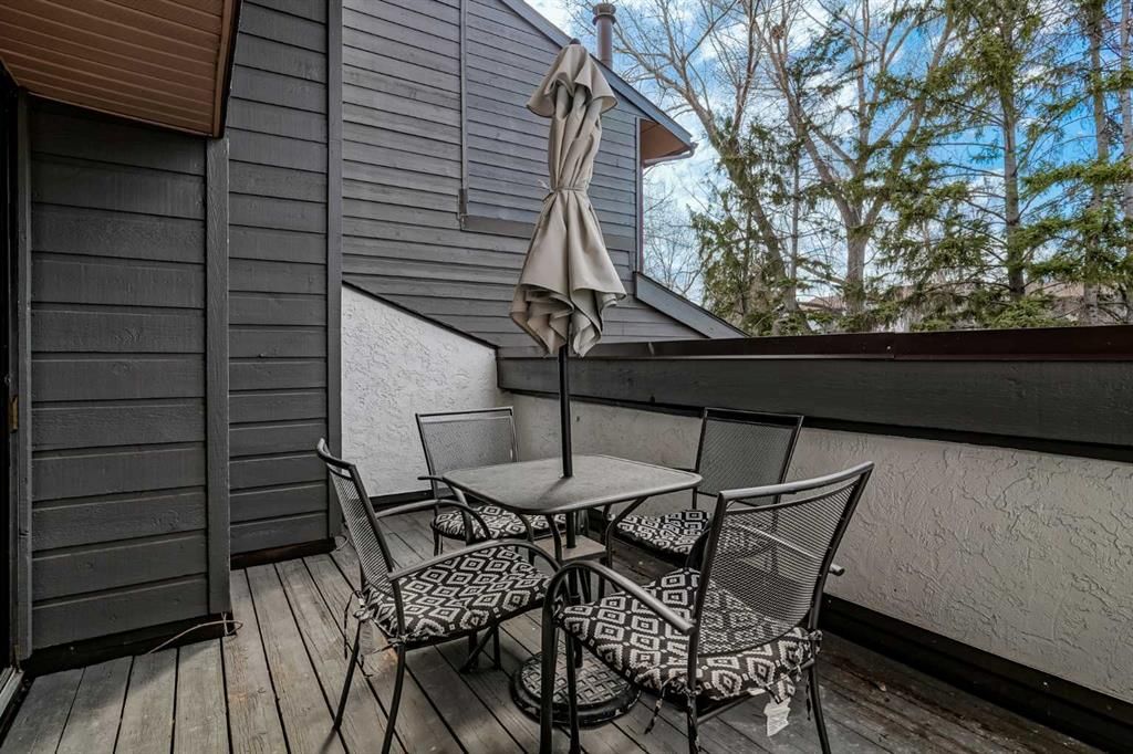 1008, 2520 Palliser Drive SW, Calgary — photo 5 of 37