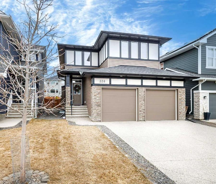 326 Crestmont Drive SW, Calgary — photo 2 of 40