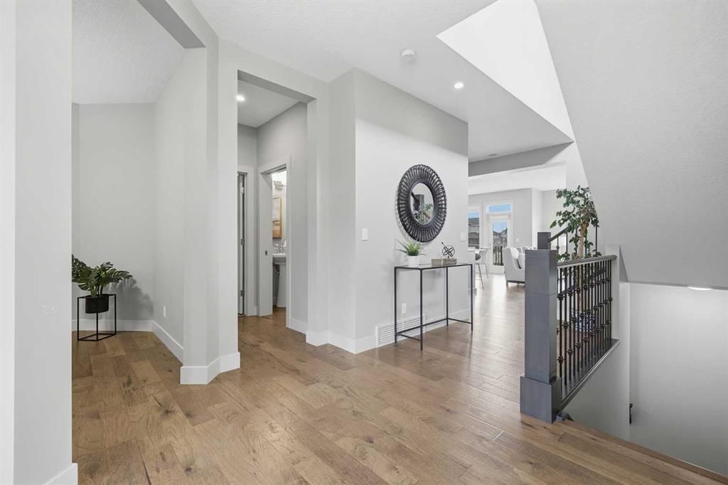 86 Panton View NW, Calgary — photo 3 of 49
