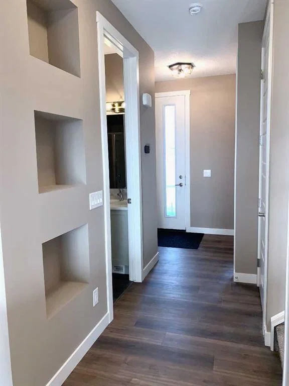 131 Ambleridge Street NW, Calgary — photo 4 of 24