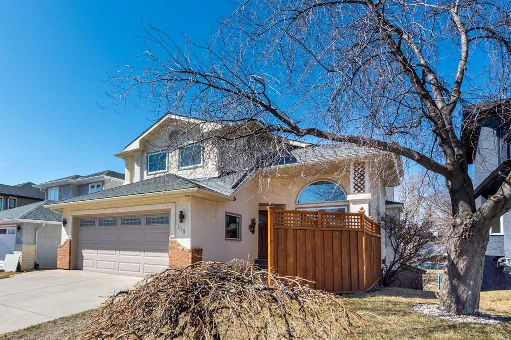 179 Scanlon Green NW, Calgary — main listing photo