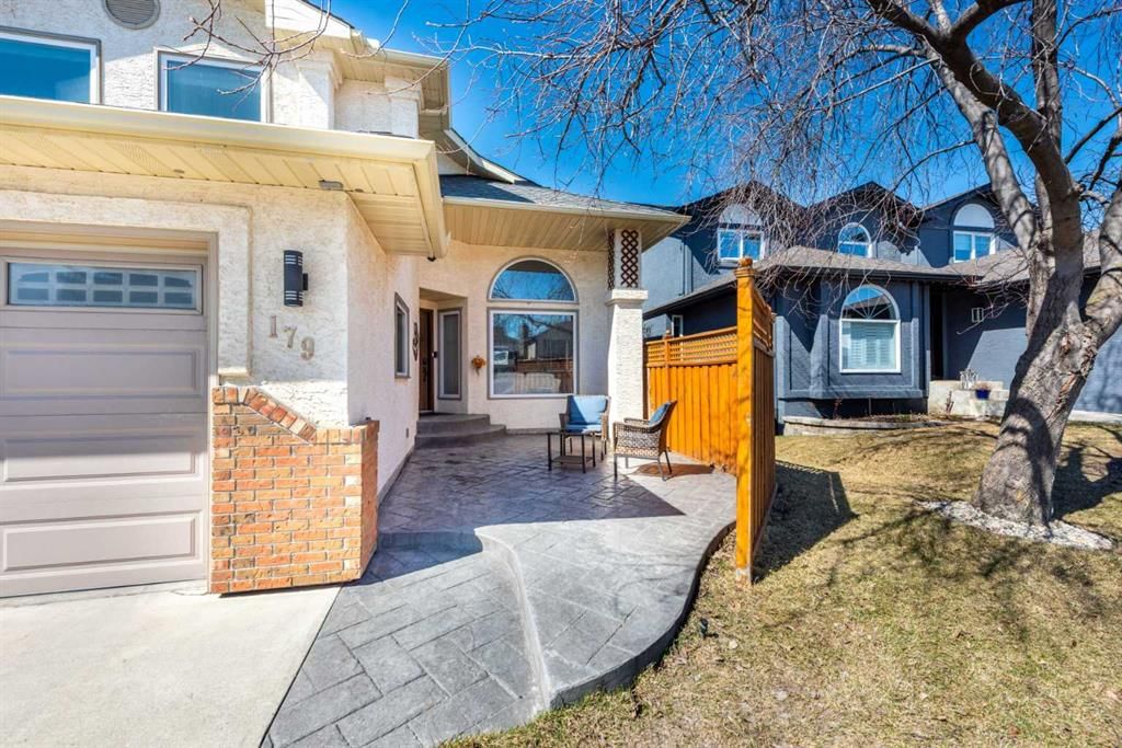 179 Scanlon Green NW, Calgary — photo 5 of 49