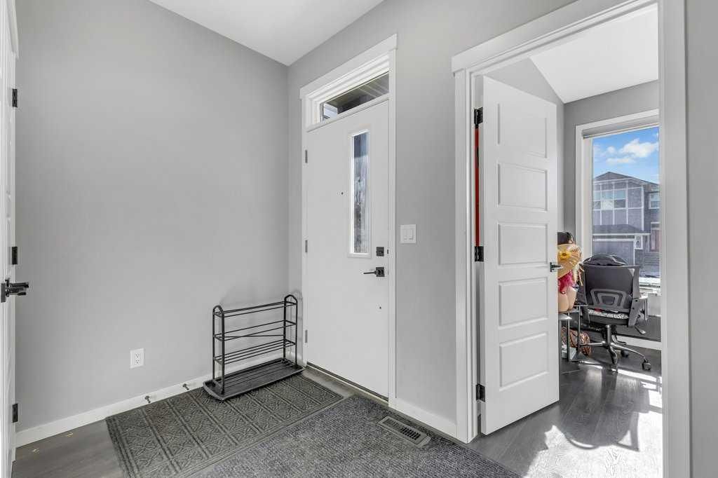120 BELMONT Villas SW, Calgary — photo 3 of 50