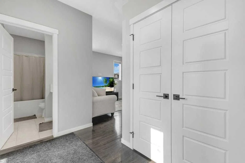 120 BELMONT Villas SW, Calgary — photo 4 of 50
