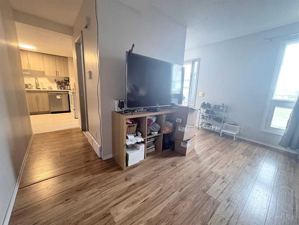 89, 6440 4 Street NW, Calgary — photo 3 of 18
