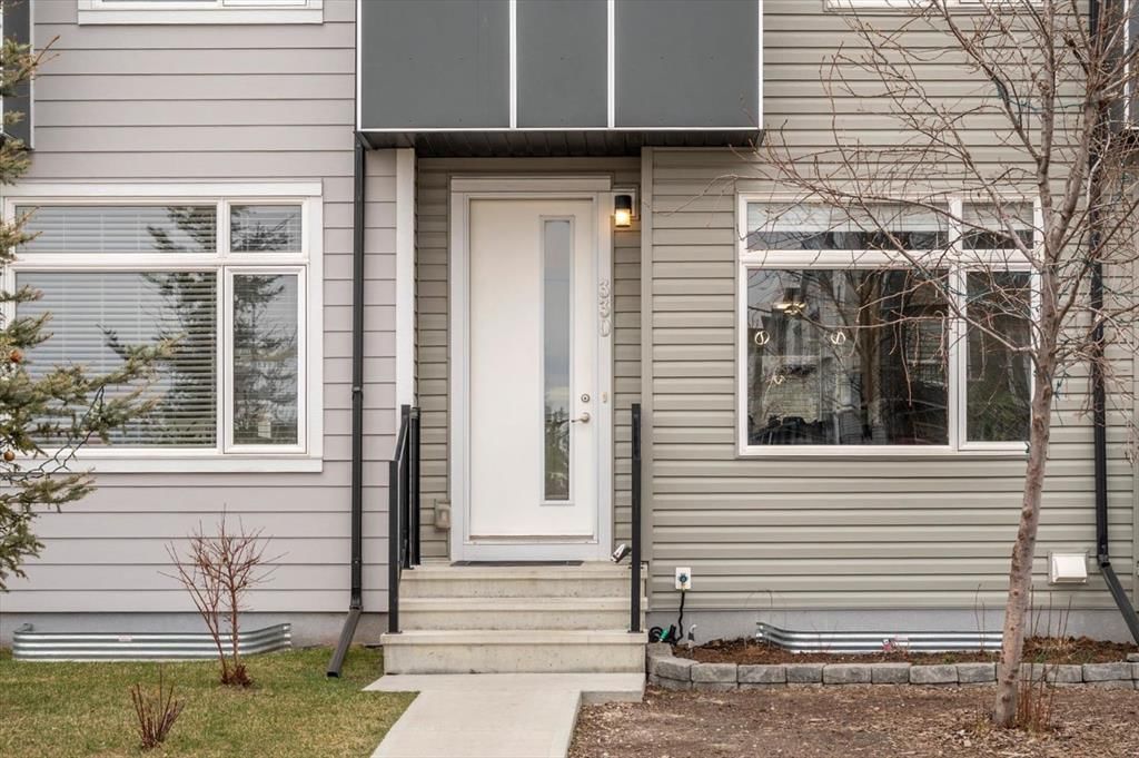 330 Redstone Boulevard NE, Calgary — photo 2 of 36