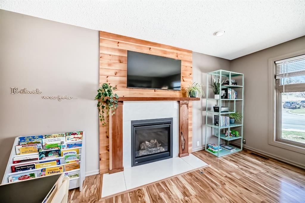 87 Berwick Crescent NW, Calgary — photo 5 of 41