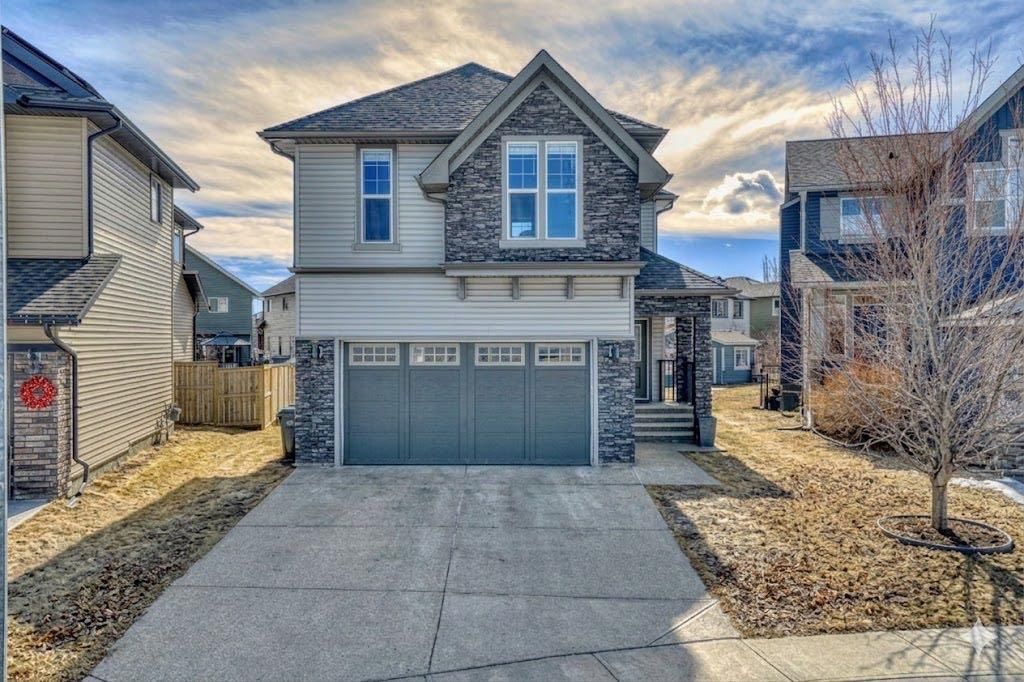 91 Silverado Ridge Crescent SW, Calgary — main listing photo