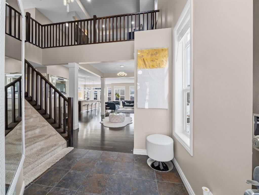91 Silverado Ridge Crescent SW, Calgary — photo 3 of 49