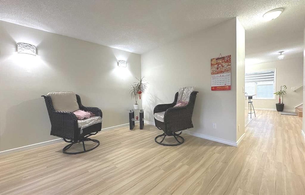 86 Harvest Rose Circle NE, Calgary — photo 5 of 49