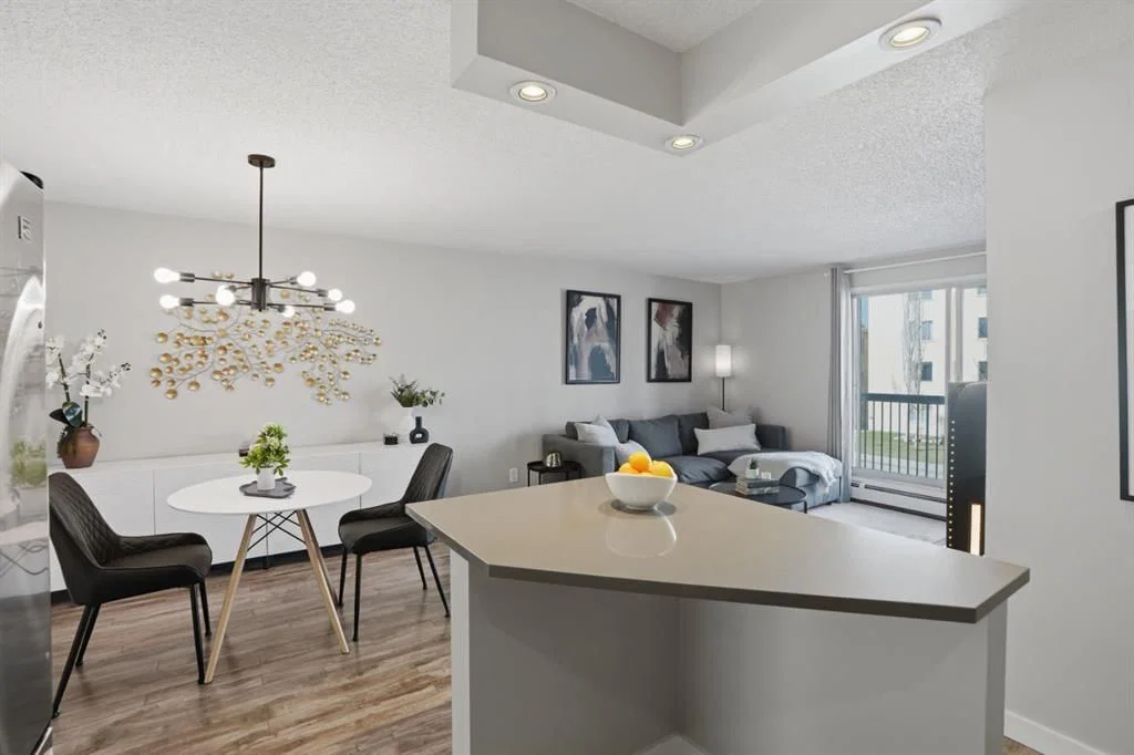 202, 545 18 Avenue SW, Calgary — photo 4 of 28