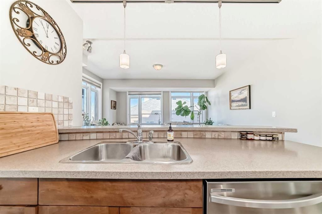 3506, 24 Hemlock Crescent SW, Calgary — photo 5 of 49