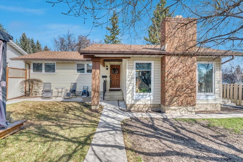 12336 Woodview Road SW, Calgary — main listing photo