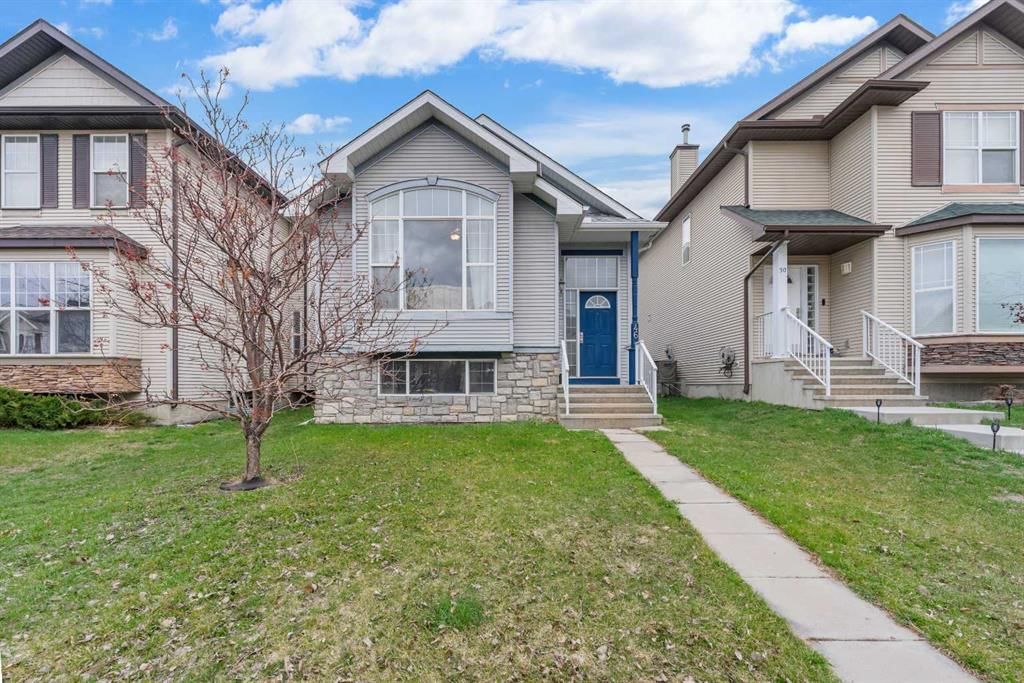 46 Cranberry Green SE, Calgary — main listing photo