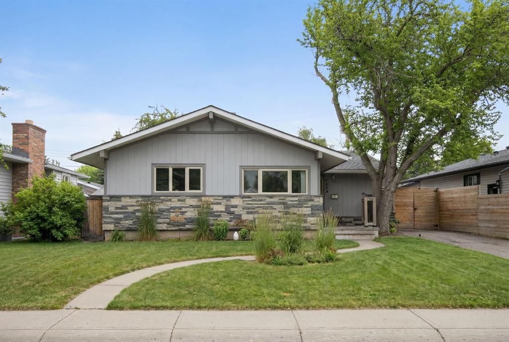 9828 Avalon Road SE, Calgary — photo 2 of 48