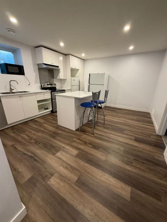 251 Bayview Street SW, Airdrie — photo 3 of 9