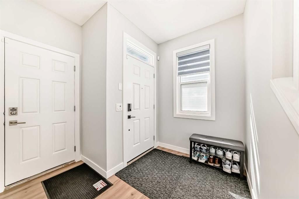 95 Cornerbrook Common NE, Calgary — photo 2 of 50