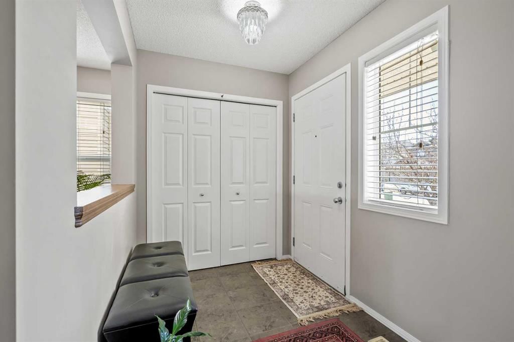 8 Chapalina Rise SE, Calgary — photo 3 of 42