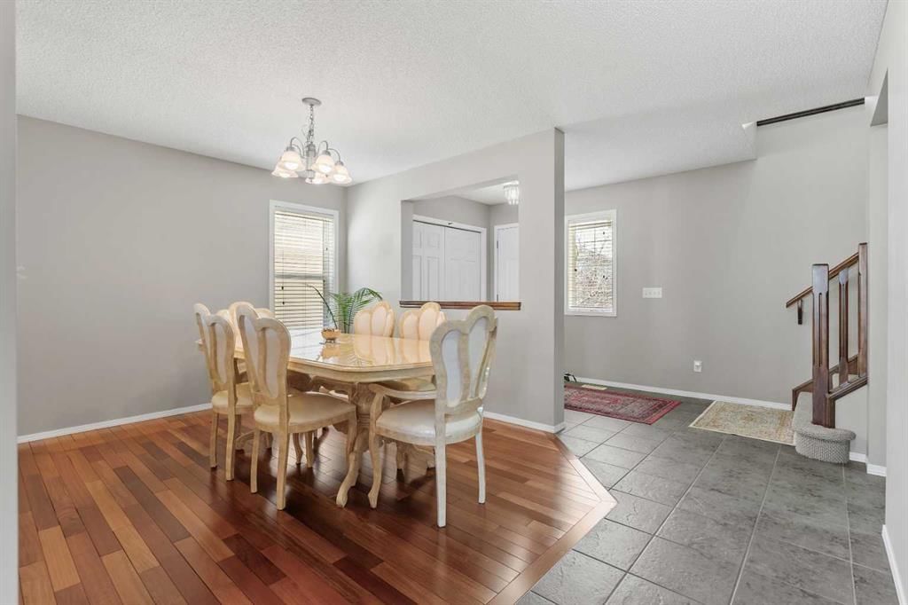 8 Chapalina Rise SE, Calgary — photo 5 of 42