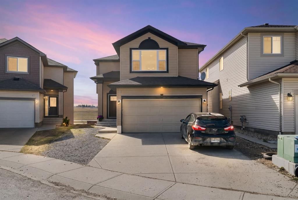 57 Bridlecrest Court SW, Calgary — main listing photo