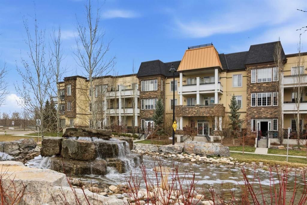 207, 39 Quarry Gate SE, Calgary — photo 3 of 30