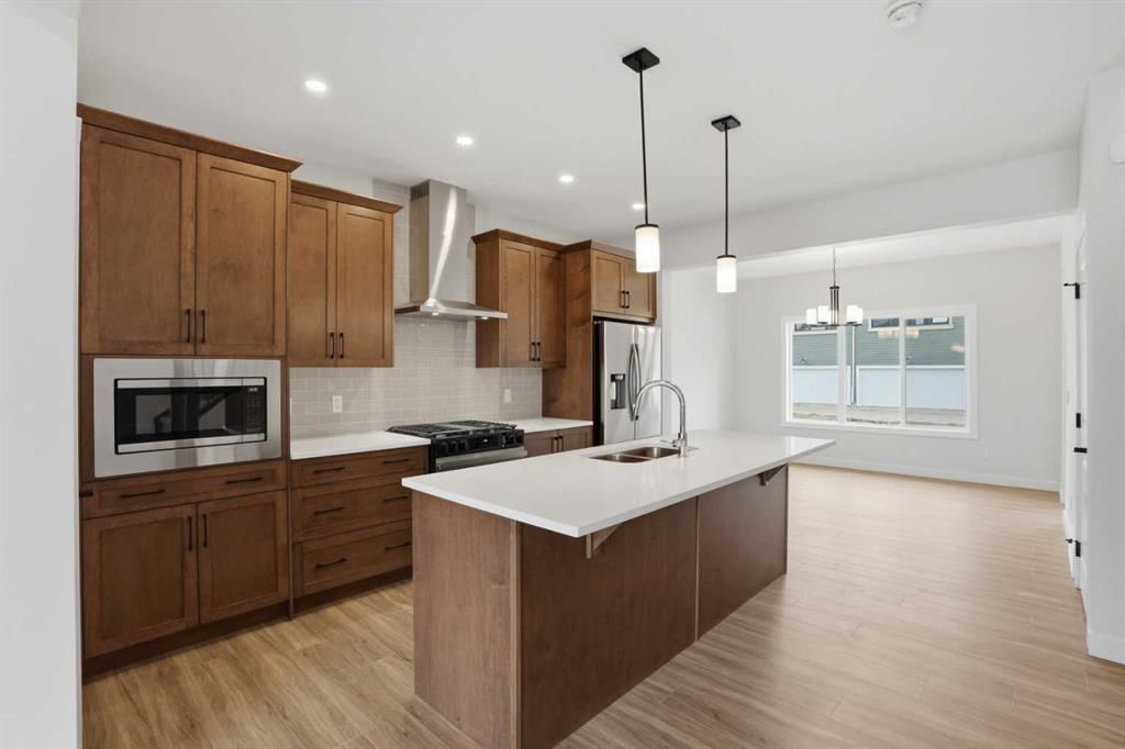 80 Buffaloberry Manor SE, Calgary — photo 5 of 29