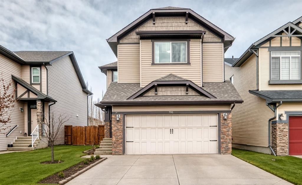 795 New Brighton Drive SE, Calgary — main listing photo