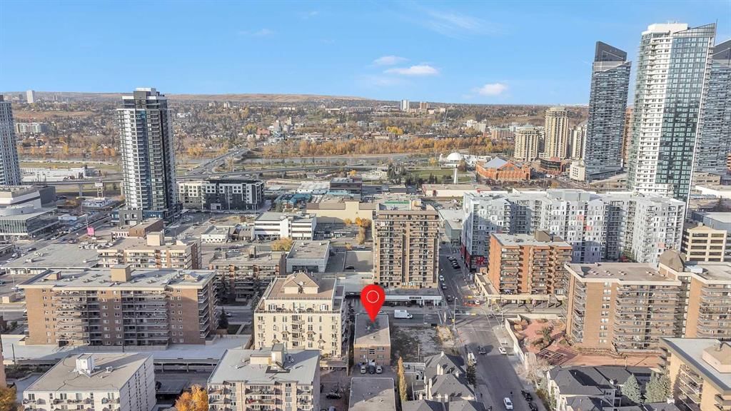 1309 12 Avenue SW, Calgary — main listing photo