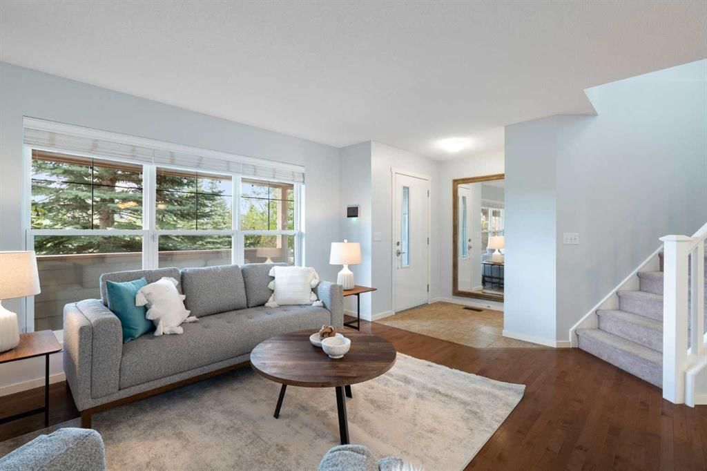 35 Walden Terrace SE, Calgary — photo 4 of 47