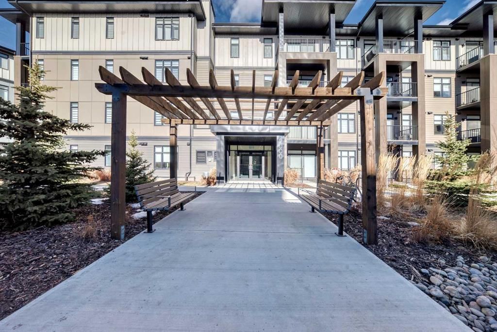 2416, 200 Seton Circle SE, Calgary — main listing photo