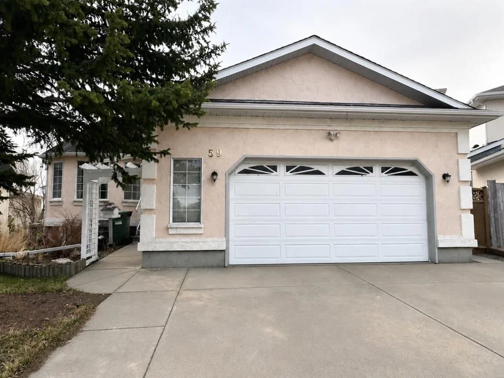 59 Edgebrook Circle NW, Calgary — main listing photo