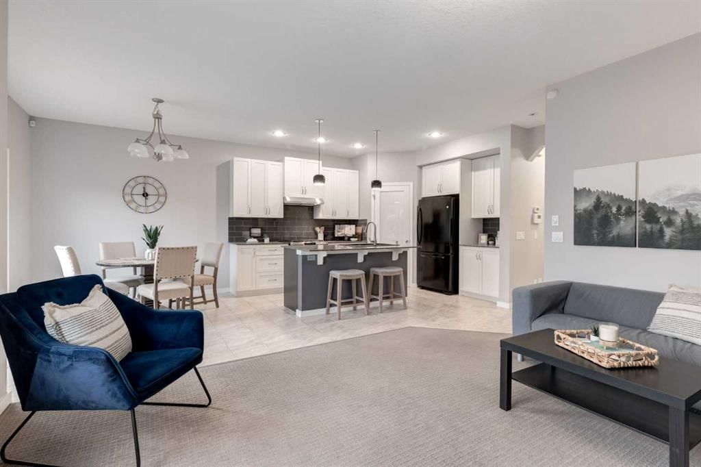 29 Sage Valley Circle NW, Calgary — photo 4 of 50
