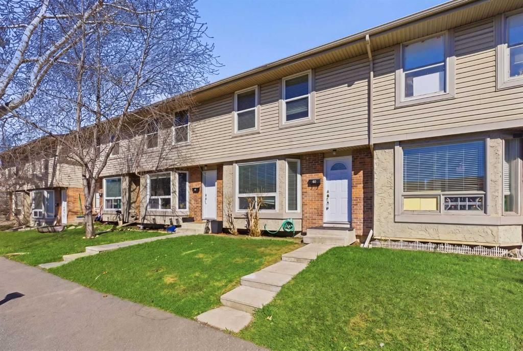 60, 123 Queensland Drive SE, Calgary — photo 3 of 38