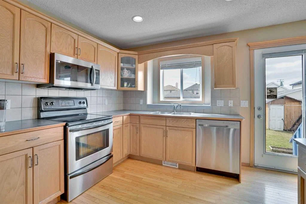 75 Taralea Crescent NE, Calgary — main listing photo