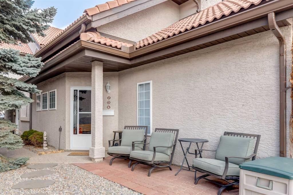 206, 1997 Sirocco Drive SW, Calgary — main listing photo
