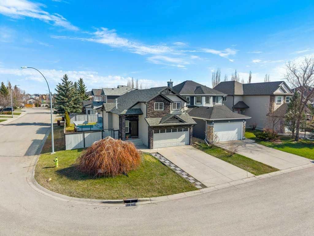 195 Somerglen Common SW, Calgary — photo 2 of 45