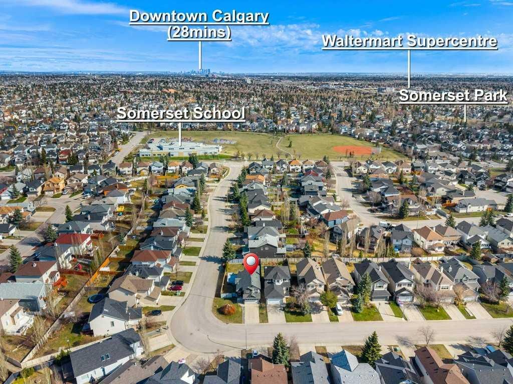 195 Somerglen Common SW, Calgary — photo 5 of 45