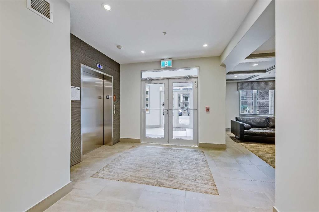 1207, 80 Greenbriar Place NW, Calgary — photo 5 of 45