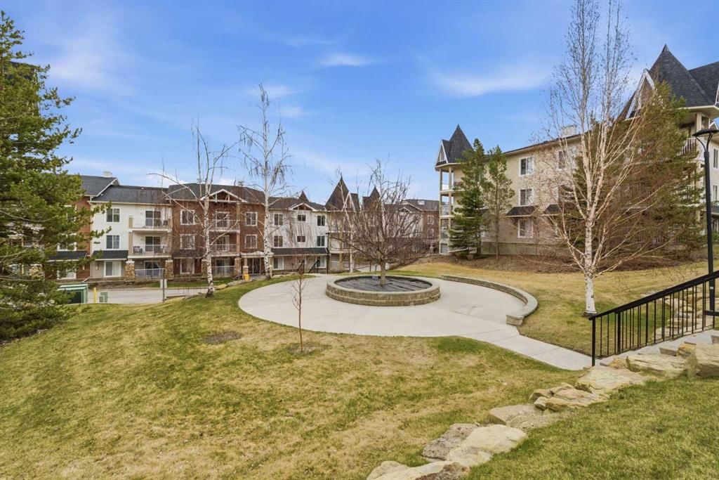 7206, 70 Panamount Drive NW, Calgary — photo 4 of 27