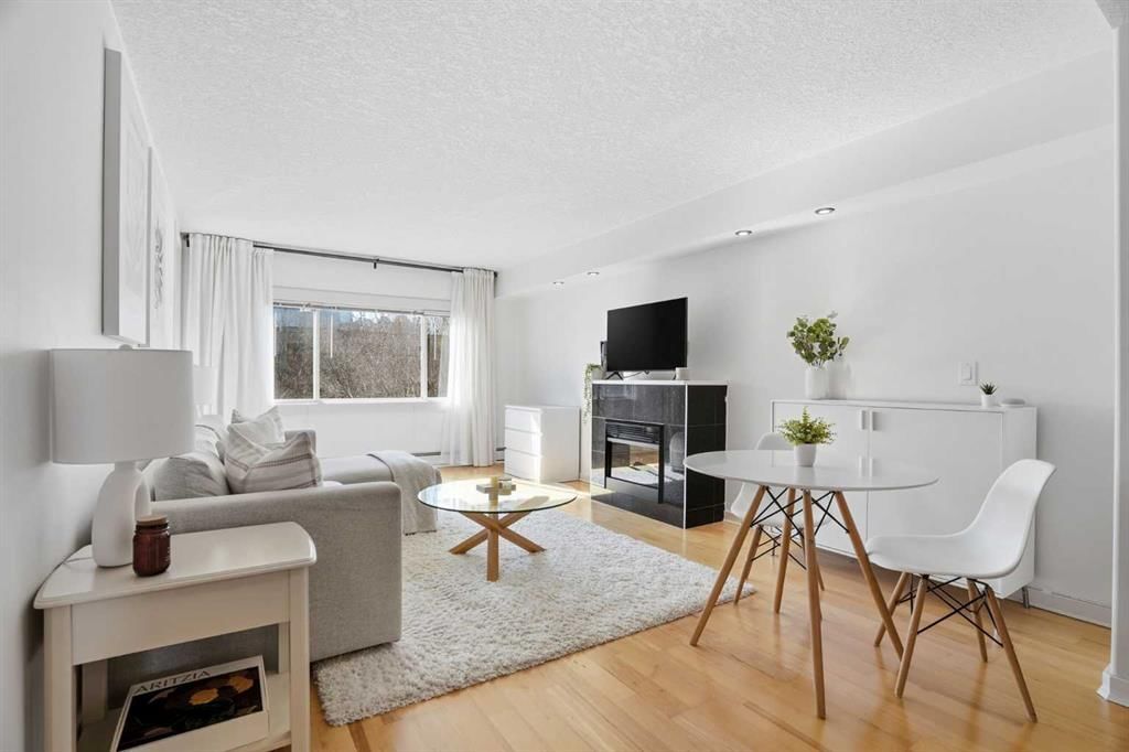 402, 728 3 Avenue NW, Calgary — photo 4 of 31