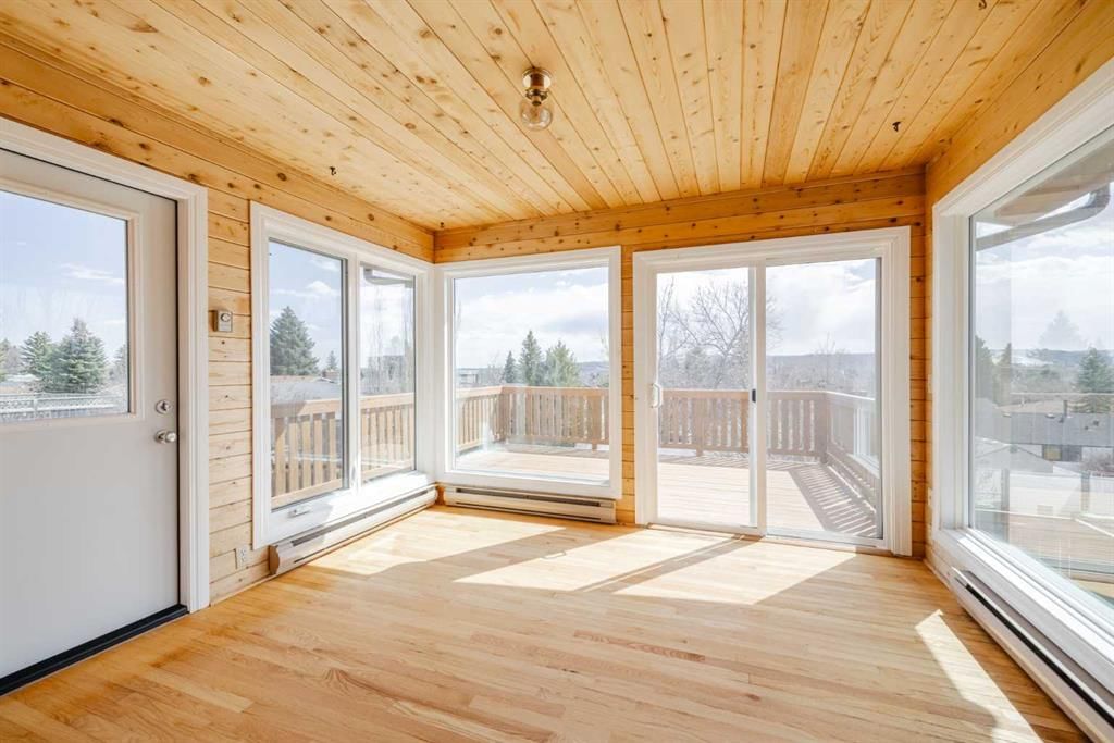 128 Silver Ridge Rise NW, Calgary — photo 5 of 31