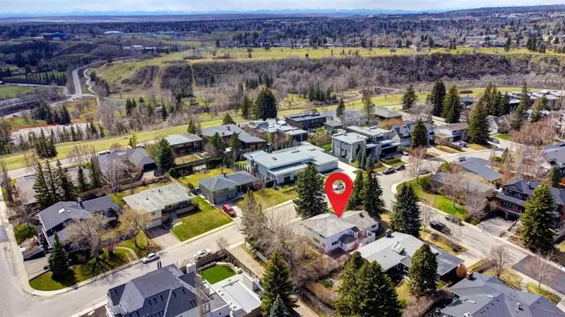 4720 Coronation Drive SW, Calgary — recently sold home