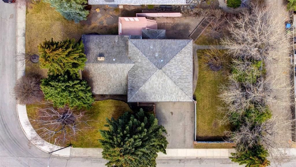 4720 Coronation Drive SW, Calgary — photo 5 of 42